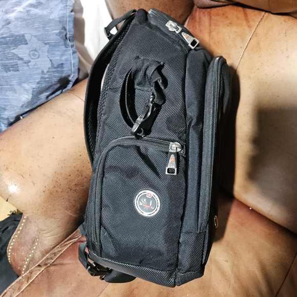 Swiss gear padded camera bag - Picture 3 of 10